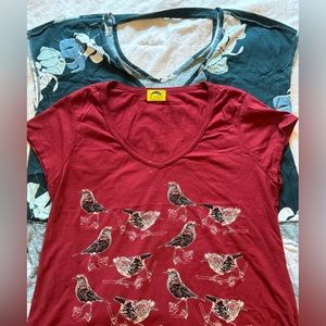 Two Kealopiko tops | red Manu and blue pua kenikeni